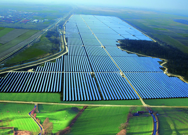 SunEdison makes battery plans