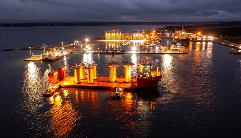 Moray West TPs arrive at Nigg