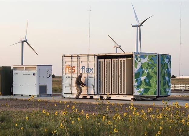 Energy storage to ‘top 1TW by 2040’ Batteries 'charging towards 942GW'