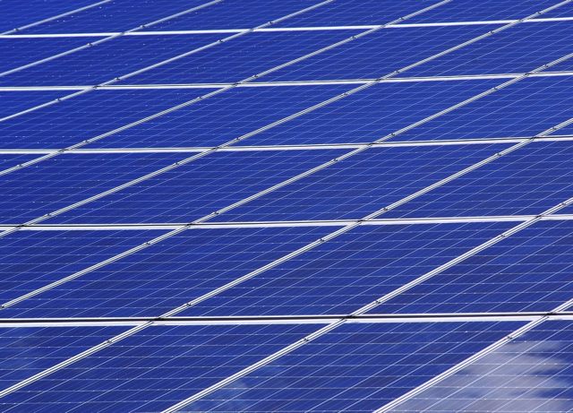 Amazon steps up renewables mission in Spain EiDF to build 50MW Spanish solar farm