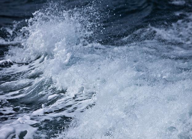 Malin wins wave converter work Tidal 'set for cost revolution'