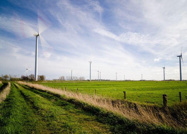 UPDATED: Wind power hits record UK high