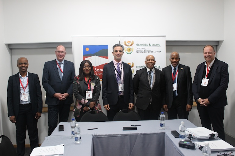 South Africa battery hits commercial close