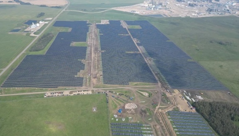 EBRD, Goldbeck Solar form Ukrainian JV Goldbeck offloads 61MW Canadian solar farm