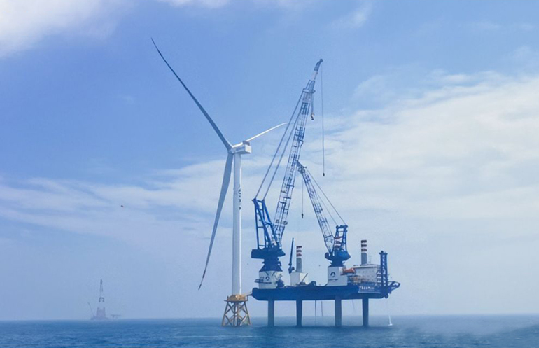 ‘Chinese OEMs top global wind podium for first time’ Goldwind installs turbine in 30 hours