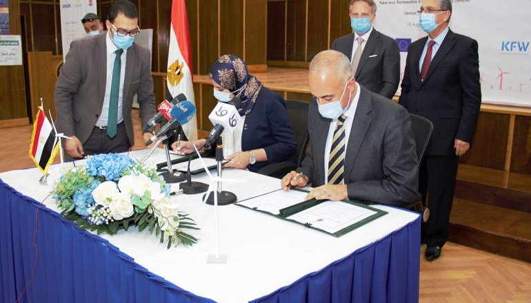 Government of Egypt, Vestas sign 250MW wind deal Government of Egypt