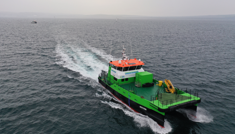 Green Marine nails Dudgeon O&M job