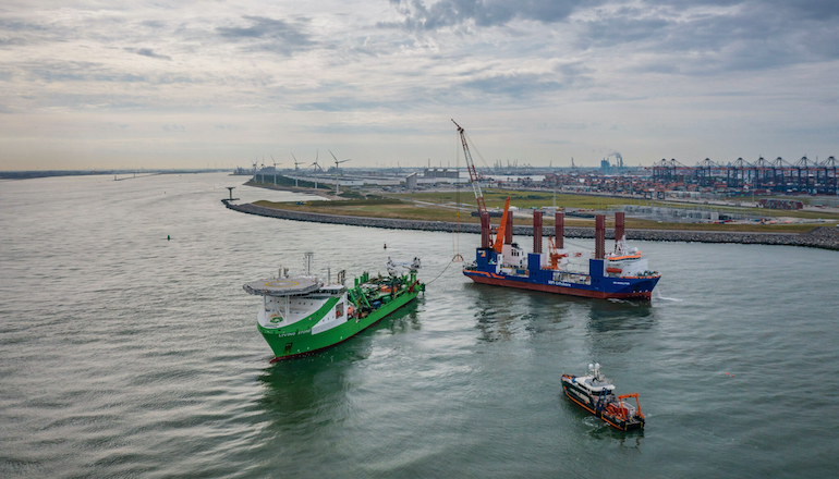 DEME wraps up HKZ export cables