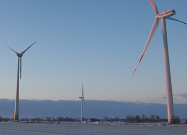 RWE completes double repowering RWE closes 220MW wind tax equity deal in the US