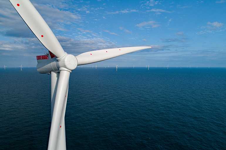‘Orsted in talks with Apollo to sell Hornsea 3 stake’ RTS Wind bags Orsted blade job