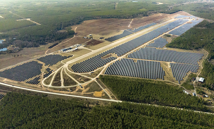 Sweden’s largest utility-scale solar farm powers up Sweden's largest utility-scale solar farm powers up