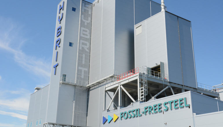Vattenfall fires up fossil-fuel free steel plant Vattenfall fires up fossil-fuel free steel plant