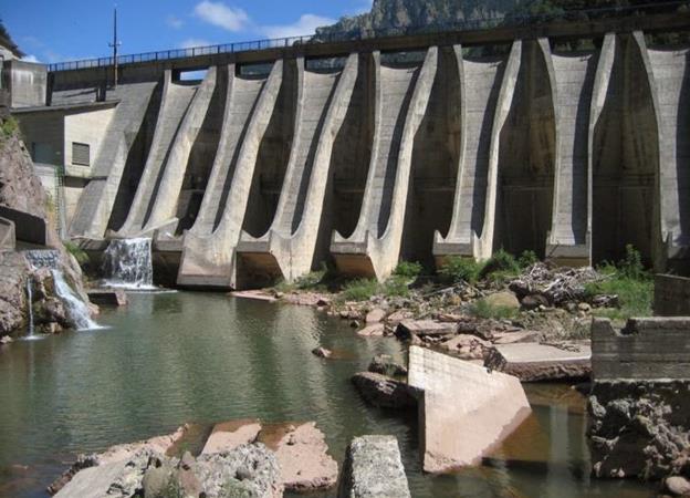 Spaniards buy hydro buddy