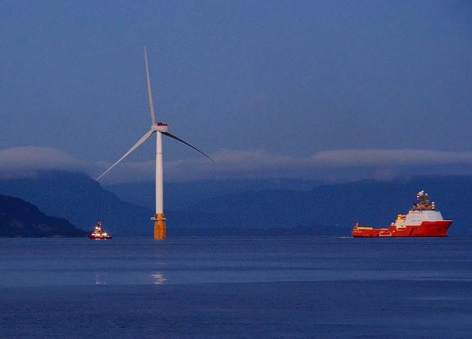 Carbon Trust seeks floater nous Hywind prospers in winter winds