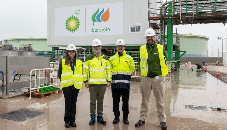bp and Iberdrola near completion of hydrogen plant bp and Iberdrola near completion of hydrogen plant