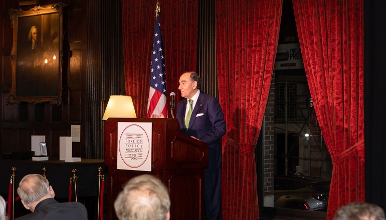 Galán wins prestigious ESG award Galán wins prestigious ESG award
