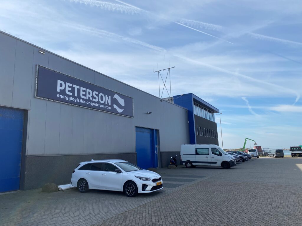 Peterson opens new IJmuiden logistics base Peterson opens new IJmuiden logistics base