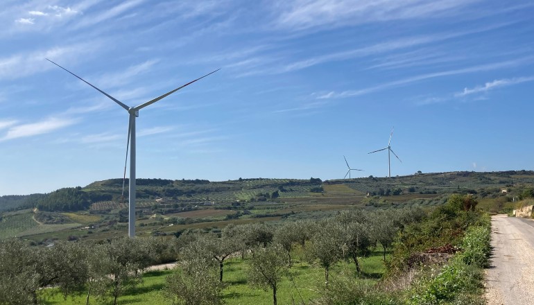 RWE commissions Sicilian wind farm RWE commissions Sicilian wind farm