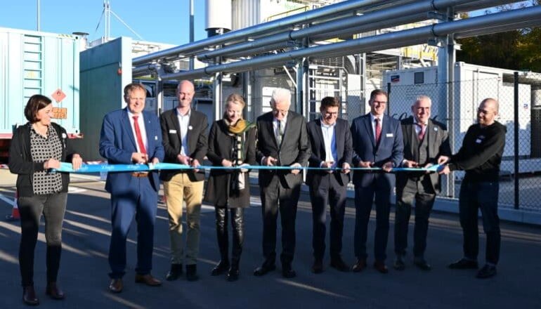 Lhyfe opens German renewable hydrogen site Lhyfe opens German renewable hydrogen site