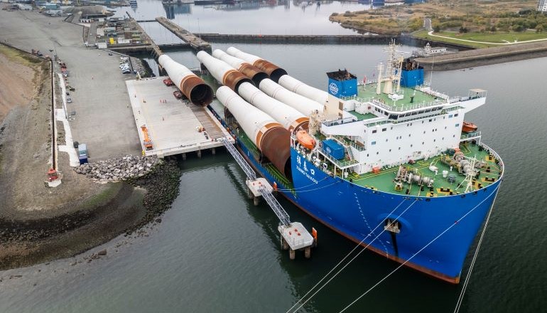 Inch Cape receives first XXL monopiles at Leith Inch Cape receives first XXL monopiles at Leith