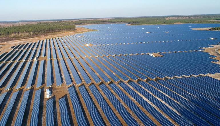 US developer seeks to offload 425MW Texas solar