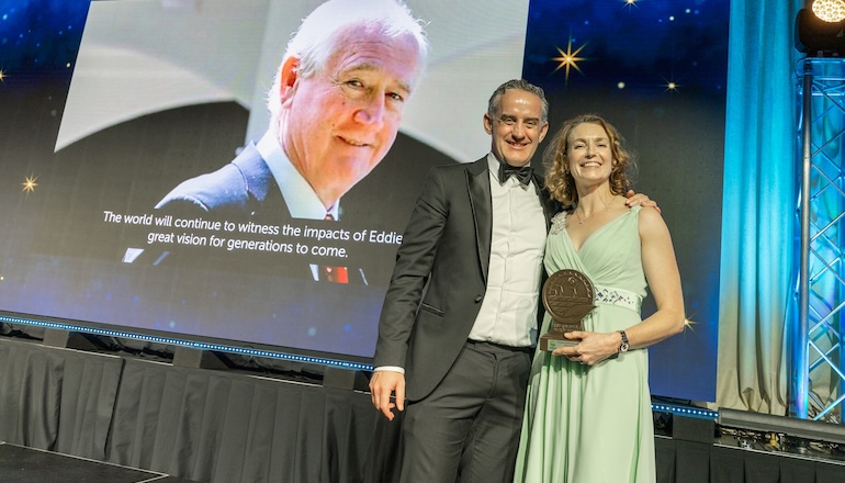 Irish awards honour renewables pioneers Irish awards honour renewables pioneers