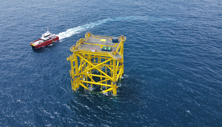 Singapore crew completes Changhua 1&2a substations Orsted has recently installed the first jacket foundation for one of the offshore substations at the Greater Changhua 1&2a offshore wind farm in Taiwan