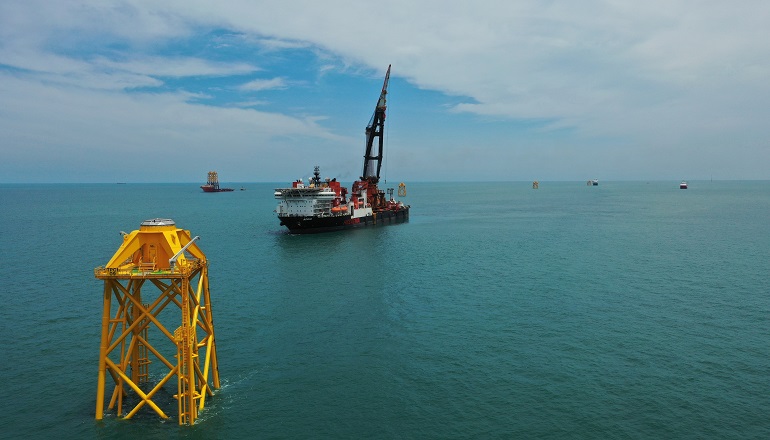 Jan De Nul plants first jackets at Taiwan Power demo