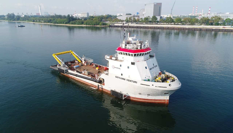 Jan De Nul joins floating marine solar project Jan De Nul hones dredgers