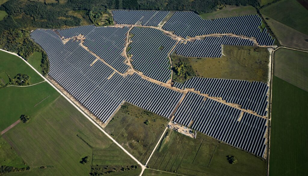 Evecon, Mirova launch 77MW Estonian solar site Evecon