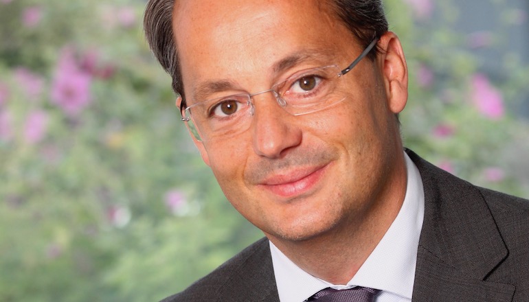 Pecresse steps down as GE Renewable Energy chief GE Renewable Energy records Q1 loss