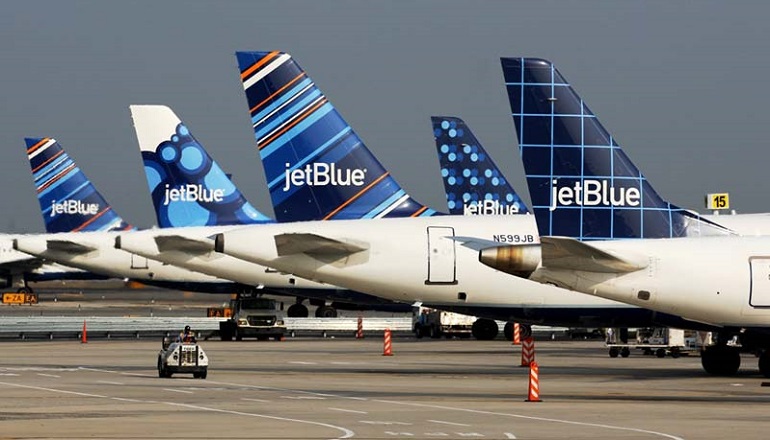 JetBlue airline carrier goes green