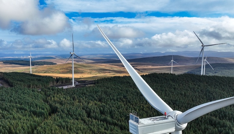 CIP in €1.4bn swoop for Orsted's onshore business