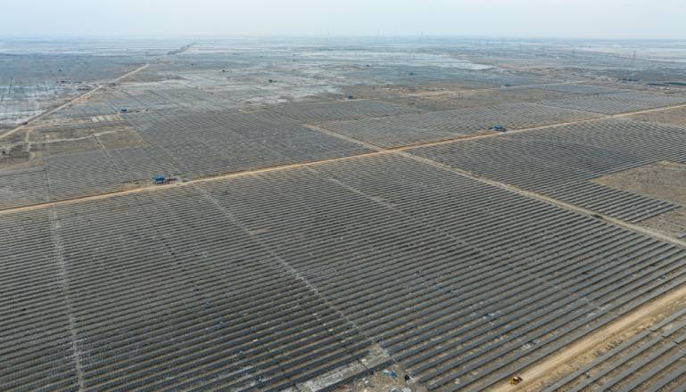 Adani adds 1GW at Kharvda mega-project