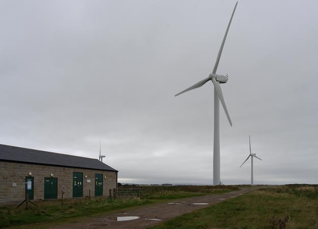 Fire destroys Yorkshire turbine