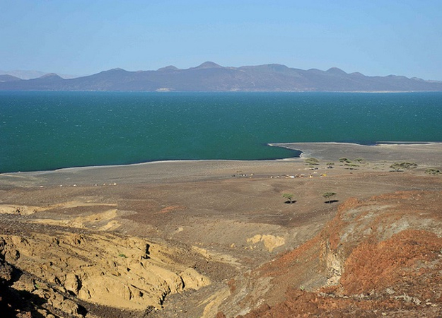 Google nets Kenyan lake stake