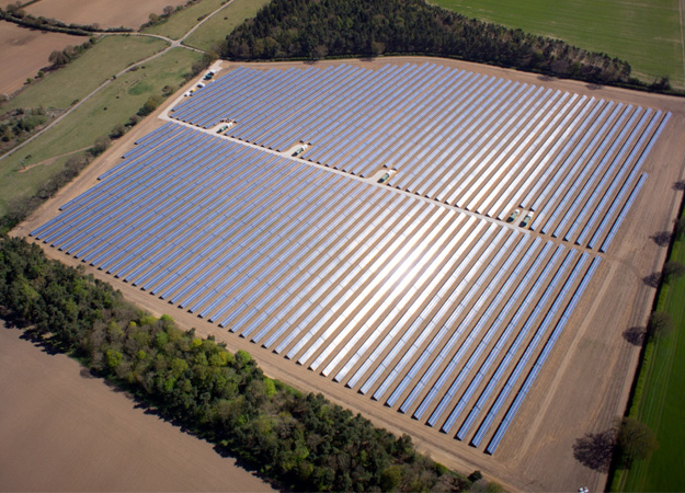 Greencoat swoops on 156MW UK solar portfolio Greencoat swoops on 156MW UK solar portfolio