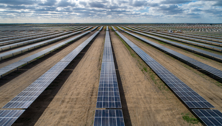 RWE starts construction of UK PV magnificent seven RWE wins Oz battery tender