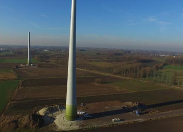 Storm towers rise at Lokeren