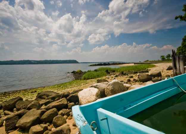 New York eyes two sites for renewables projects New York eyes two sites for renewables projects