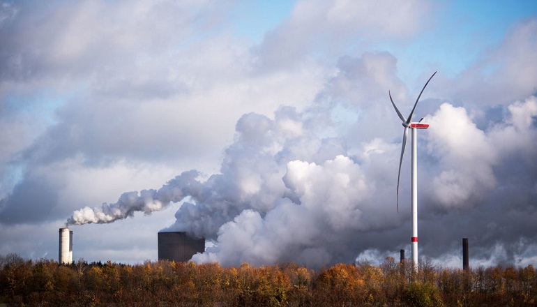Renewables ‘beat fossil fuels' in H1 2020