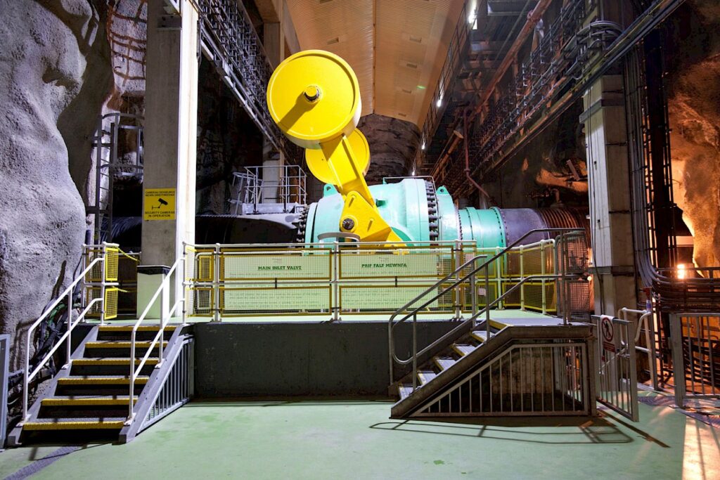 Lanes Group clears pipes at Dinorwig hydroelectric plant Lanes Group clears pipes at Dinorwig hydroelectric plant