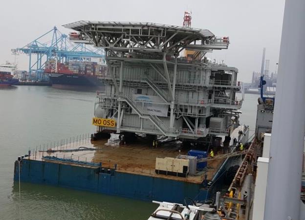 Merkur preps for topside lift