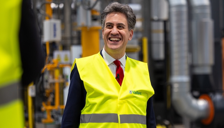 UPDATED: North Sea nations sign 100GW pact UK unveils clean energy jobs blueprint