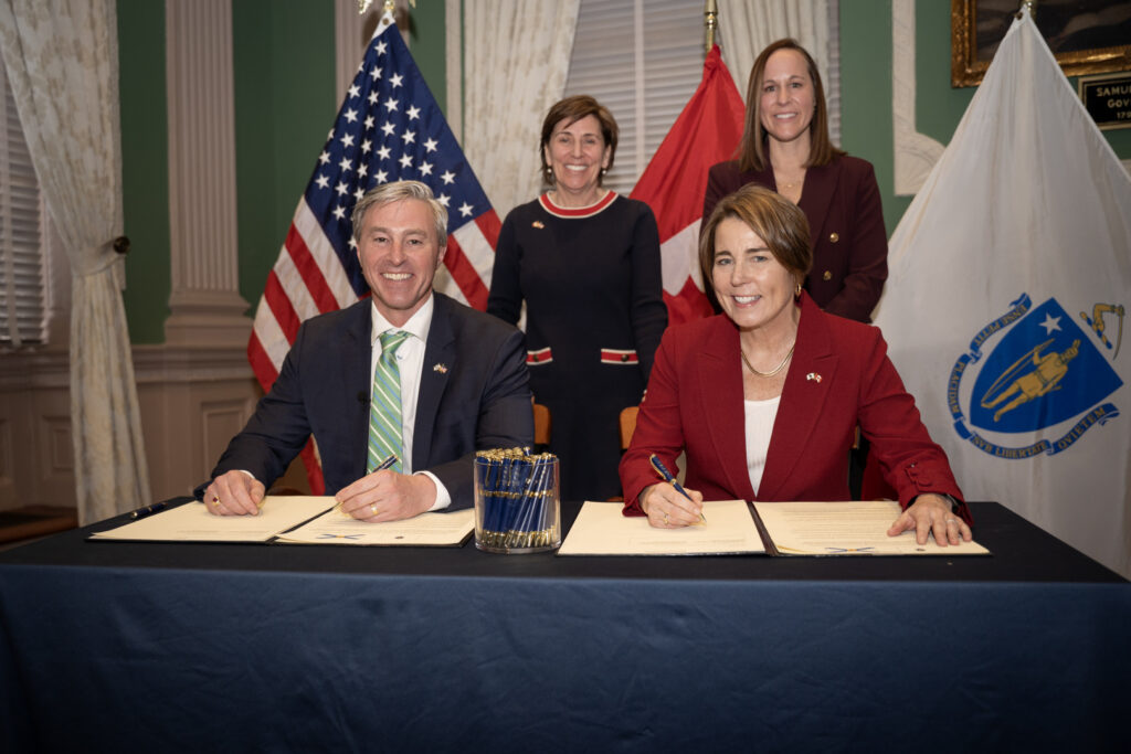 Nova Scotia and Massachusetts ink offshore MOU Nova Scotia and Massachusetts ink offshore MOU