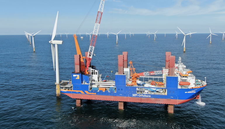 Vattenfall chooses Van Oord for offshore O&M Vattenfall chooses Van Oord for offshore O&M