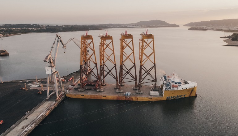 Brest supply chain delivers Saint-Brieuc jacket pieces