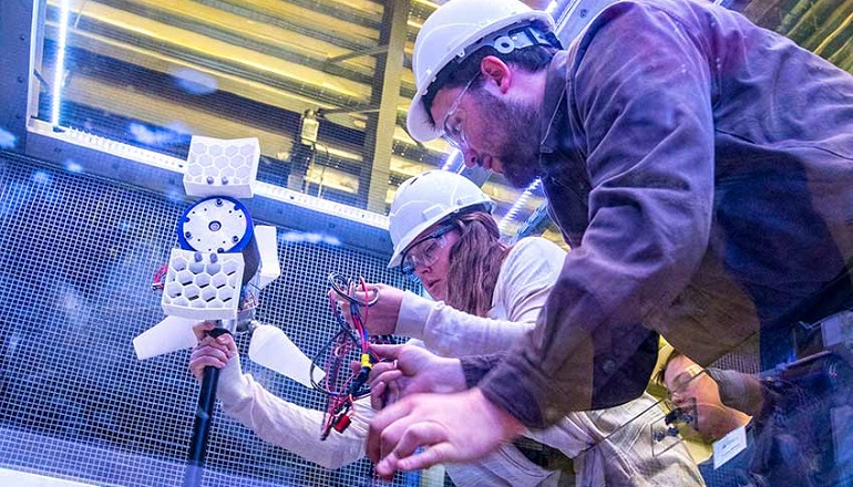 NREL to start search for wind students