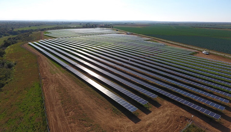 Octopus wraps tentacles around 123MW UK PV