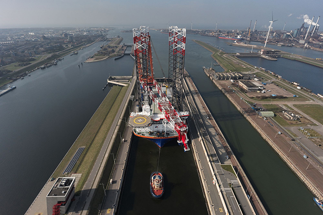 Van Oord’s new vessel Boreas arrives in Netherlands Van Oord's new vessel Boreas arrives in Netherlands